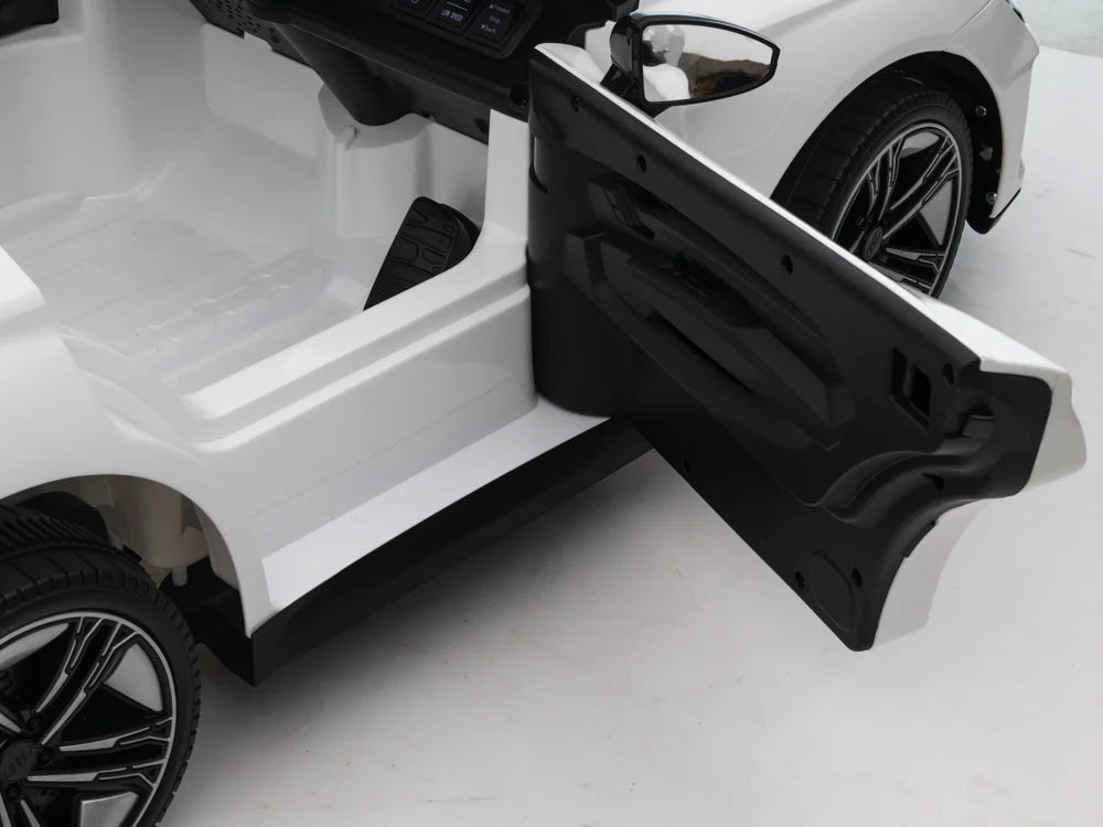 Audi RS e-tron GT 12V - Coche eléctrico infantil premium